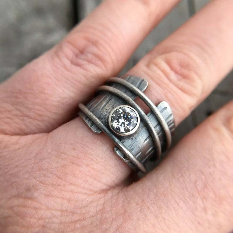 Schöne Silber Ring mit einzigartigem Stil