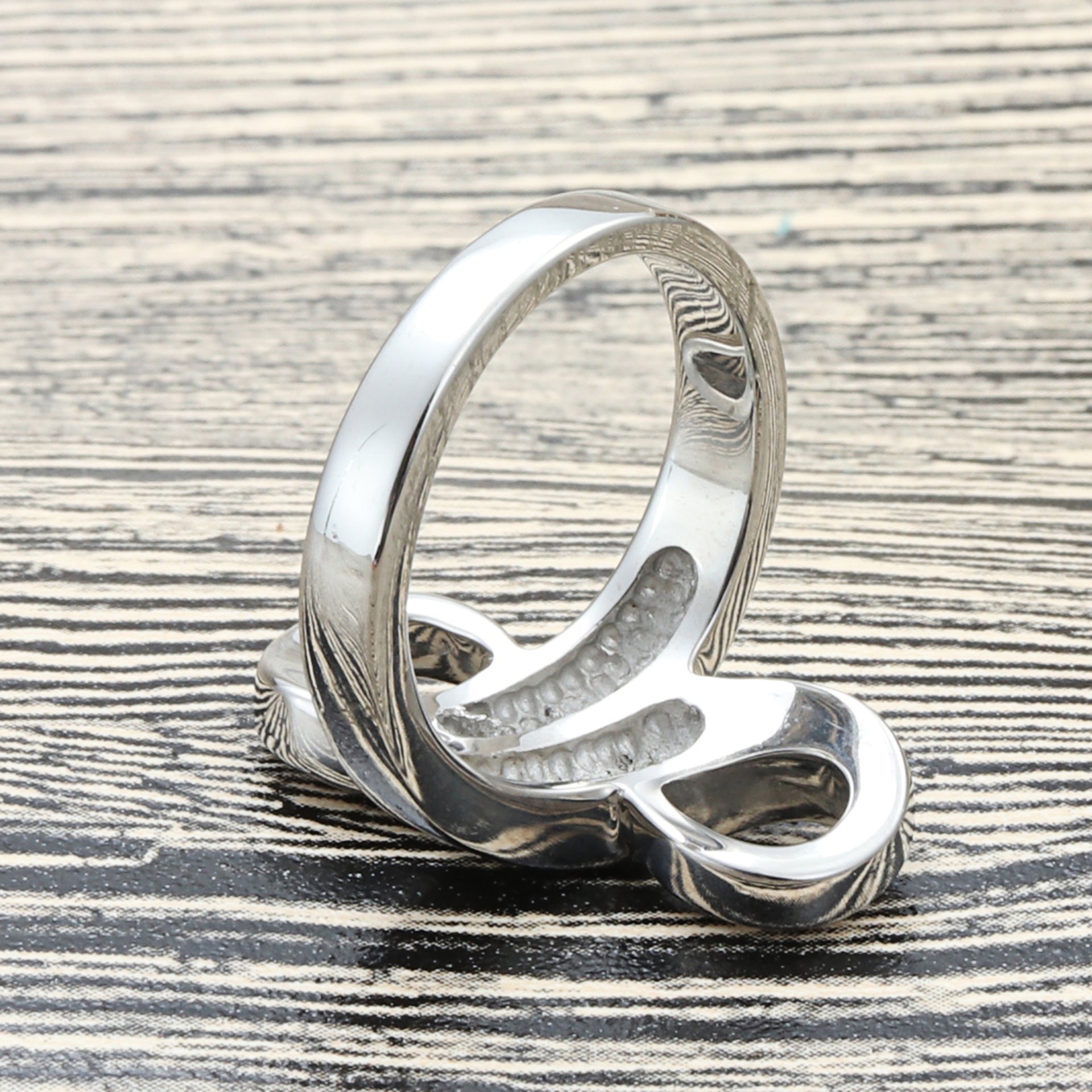 Schöne Ring mit einzigartigem Stil