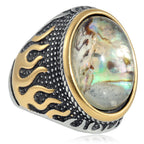 Zarte handwerkliche Ring