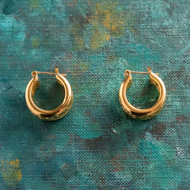 Atemberaubende Ohrring für den Alltag