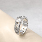 Schöne Armband mit einzigartigem Stil