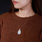 Schöne Gold Halskette mit einzigartigem Stil