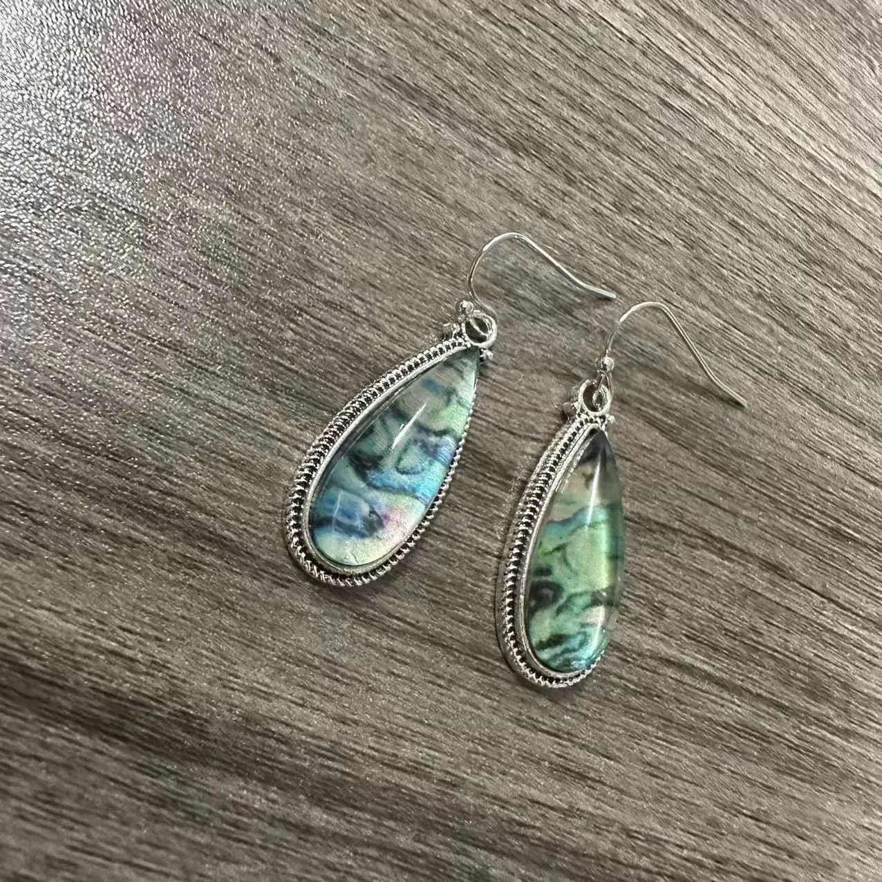 Atemberaubende Ohrring für den Alltag