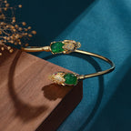 Schöne Armband mit einzigartigem Stil