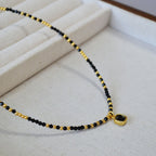 Schöne Gold Halskette mit einzigartigem Stil