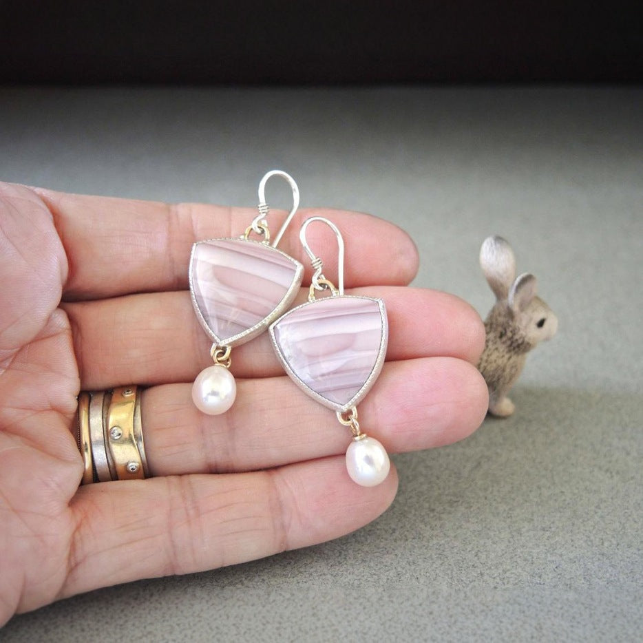 Zarte handwerkliche Perlen Ohrring