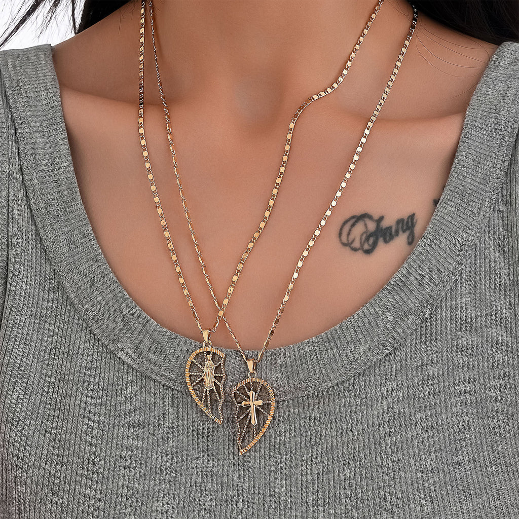 Schöne Halskette mit einzigartigem Stil