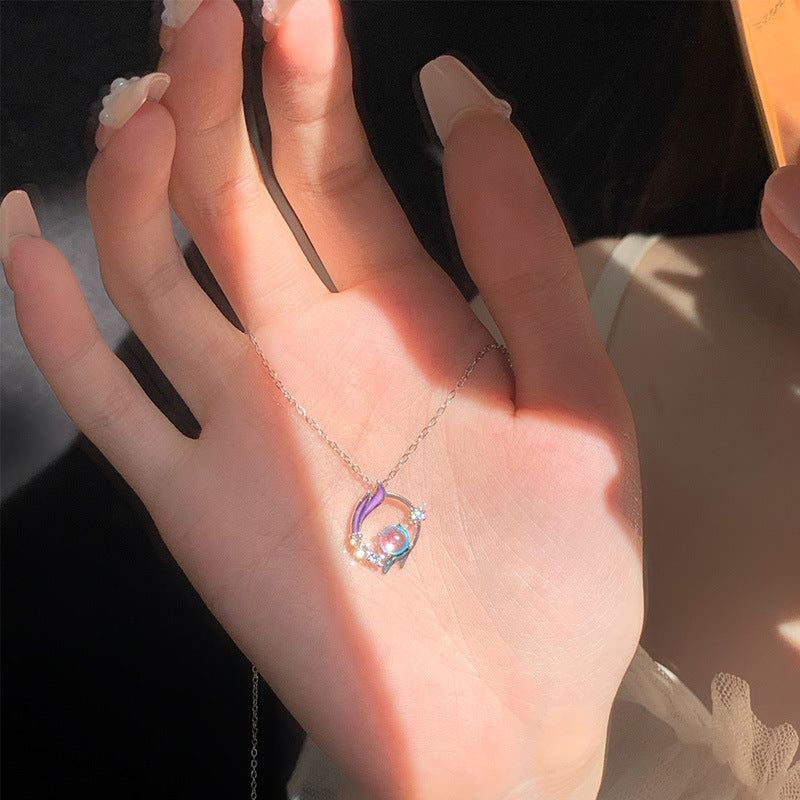 Zarte handwerkliche Halskette