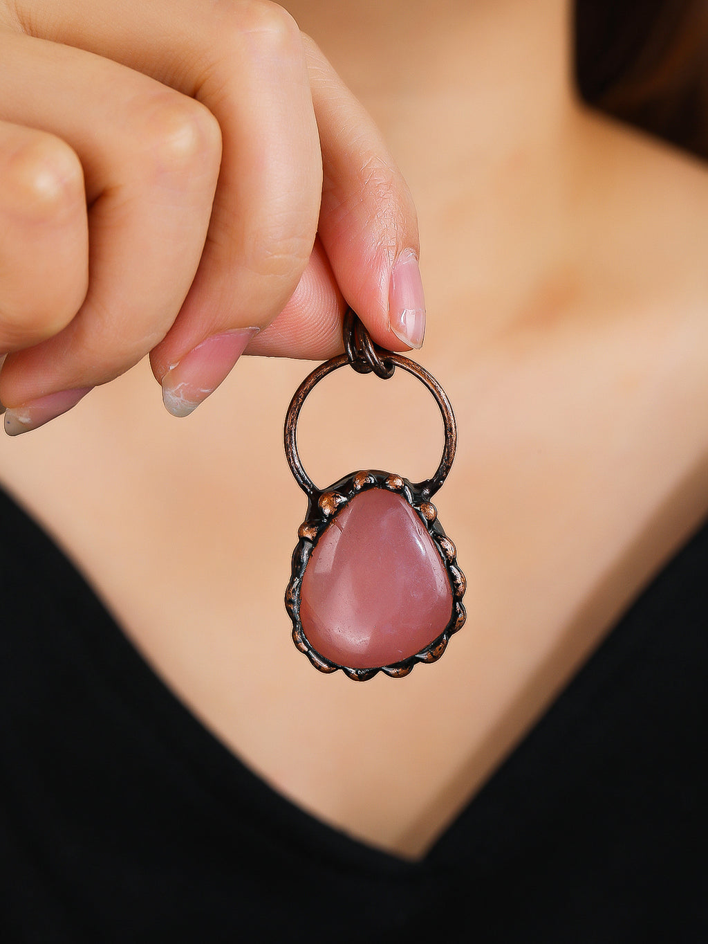 Zarte handwerkliche Halskette