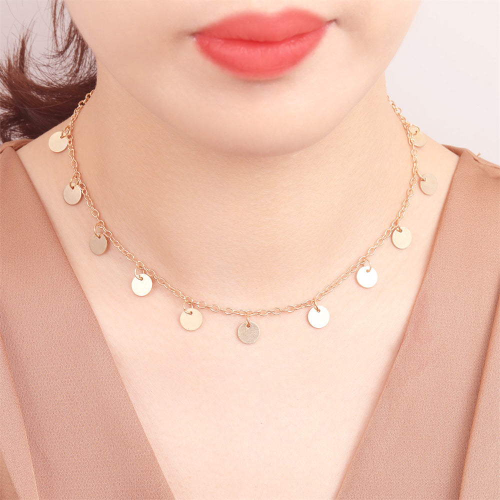 Zarte handwerkliche Halskette