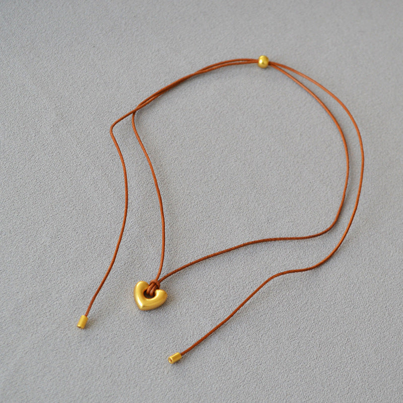 Schöne Halskette mit einzigartigem Stil