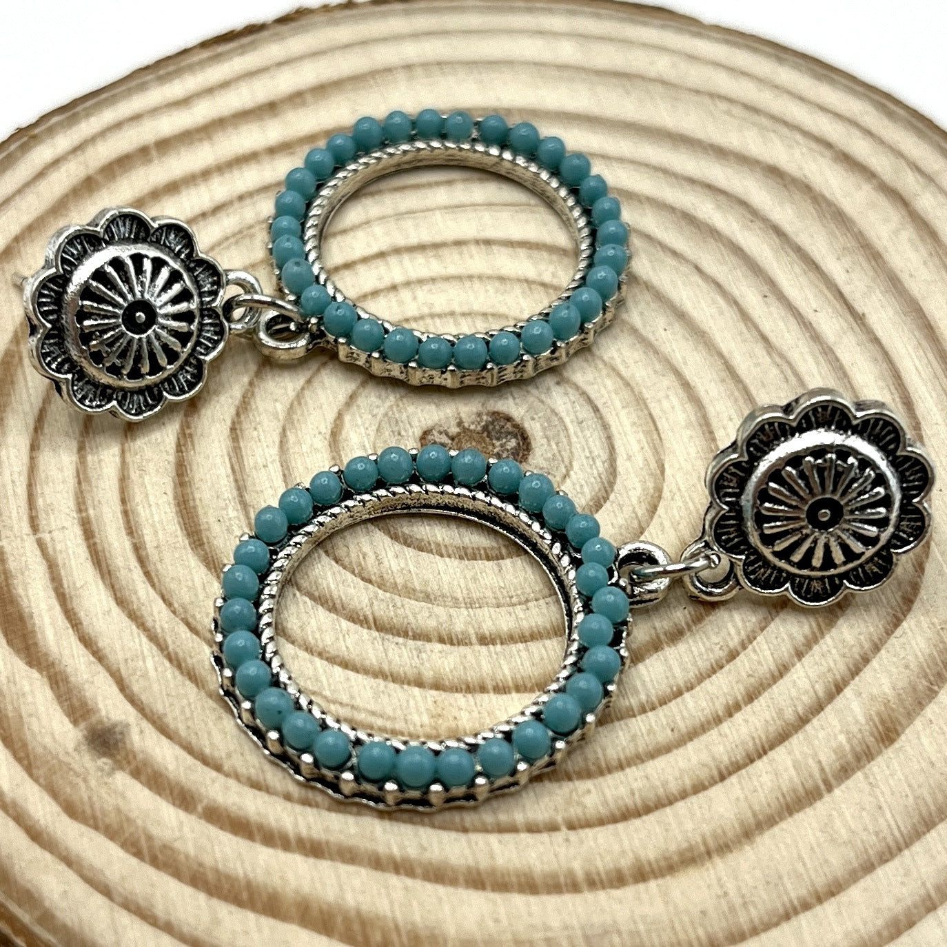 Atemberaubende Ohrring für den Alltag