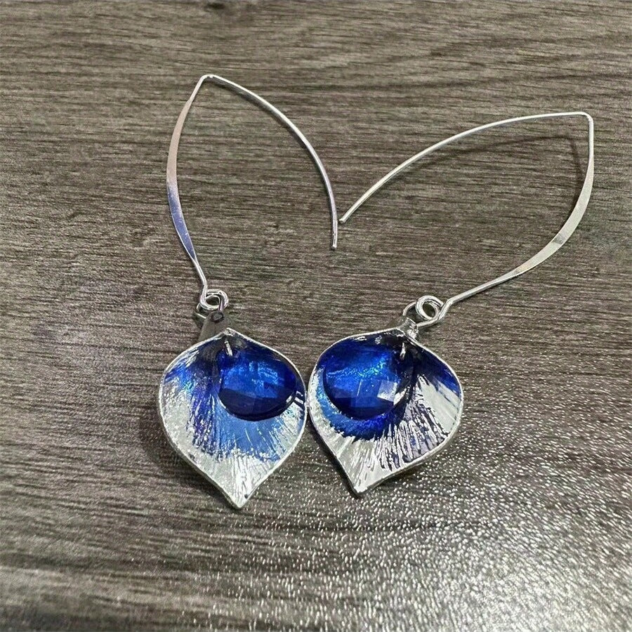 Schöne Ohrring mit einzigartigem Stil