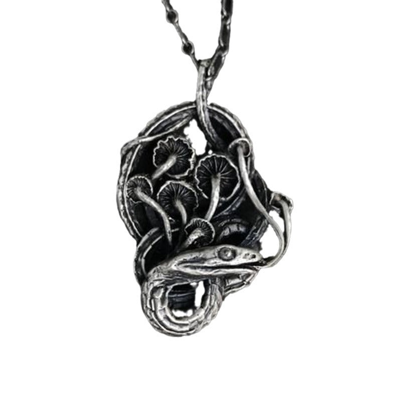 Zarte handwerkliche Halskette