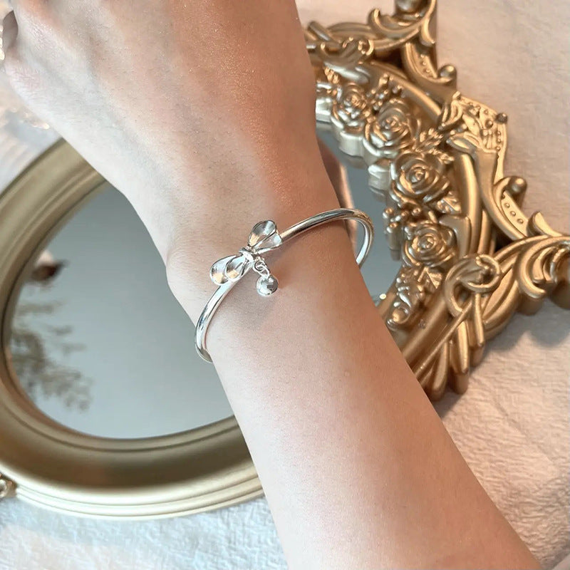 Klassische Armband mit zeitloser Eleganz