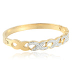 Schöne Armband mit einzigartigem Stil