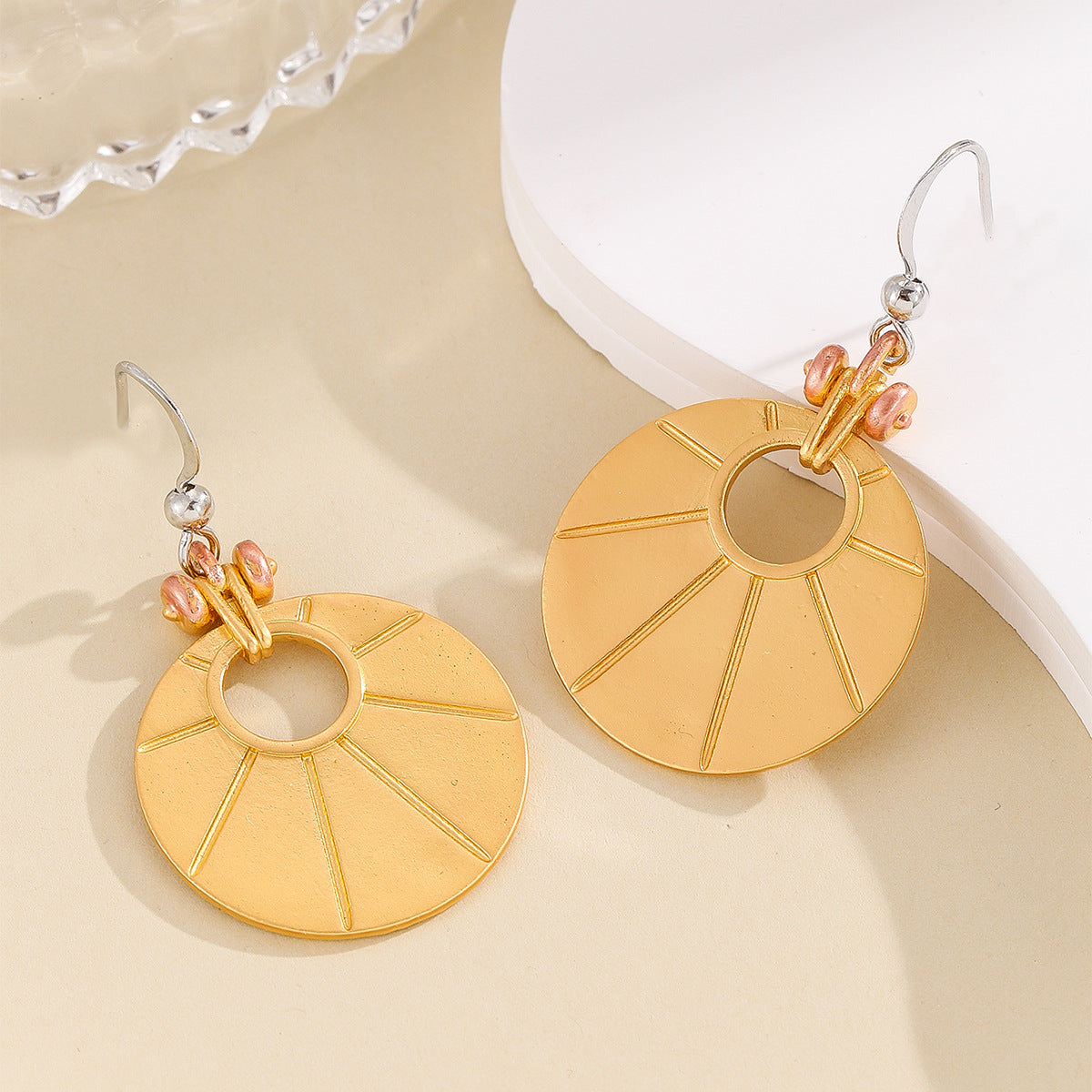 Atemberaubende Ohrring für den Alltag