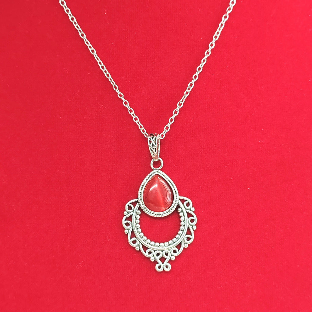 Klassische Halskette mit zeitloser Eleganz