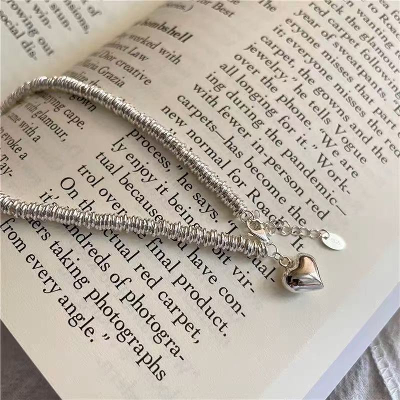 Charmante Silber Halskette für jeden Anlass