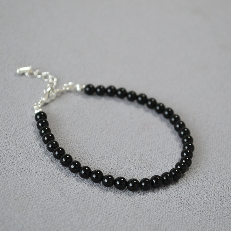 Schöne Armband mit einzigartigem Stil