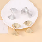 Atemberaubende Ohrring für den Alltag