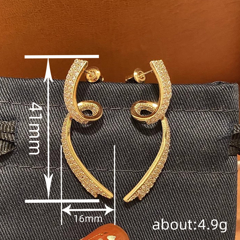 Atemberaubende Gold Ohrring für den Alltag