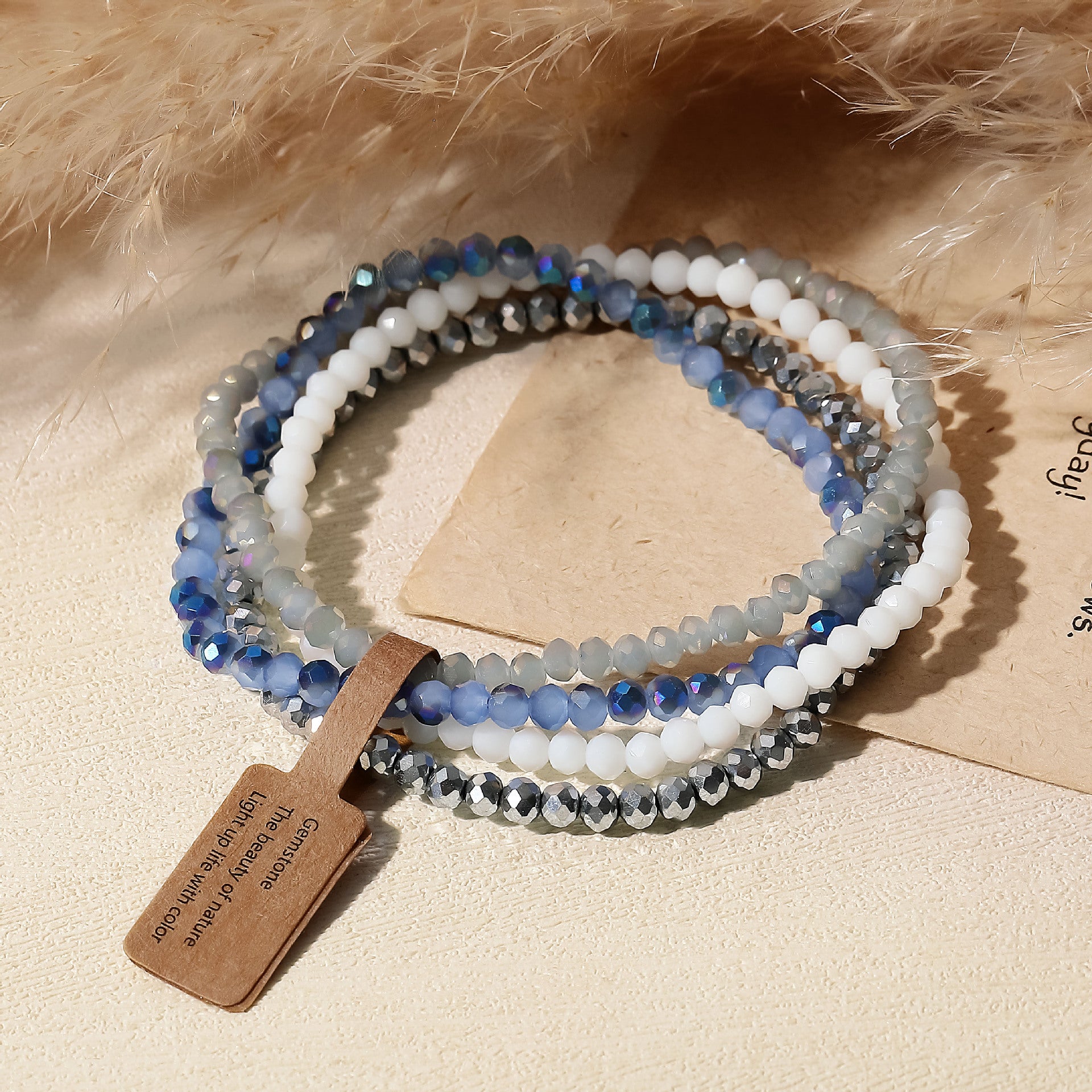 Schöne Armband mit einzigartigem Stil