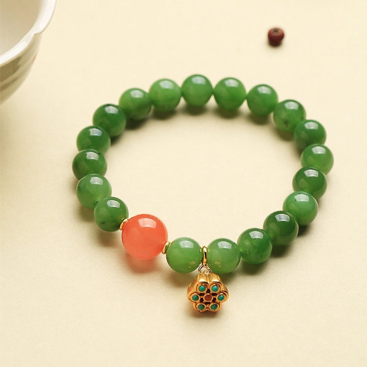 Schöne Armband mit einzigartigem Stil