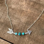 Zarte handwerkliche Halskette