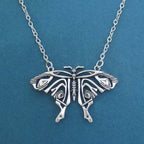 Schöne Halskette mit einzigartigem Stil