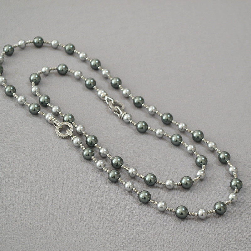 Schöne Perlen Halskette mit einzigartigem Stil