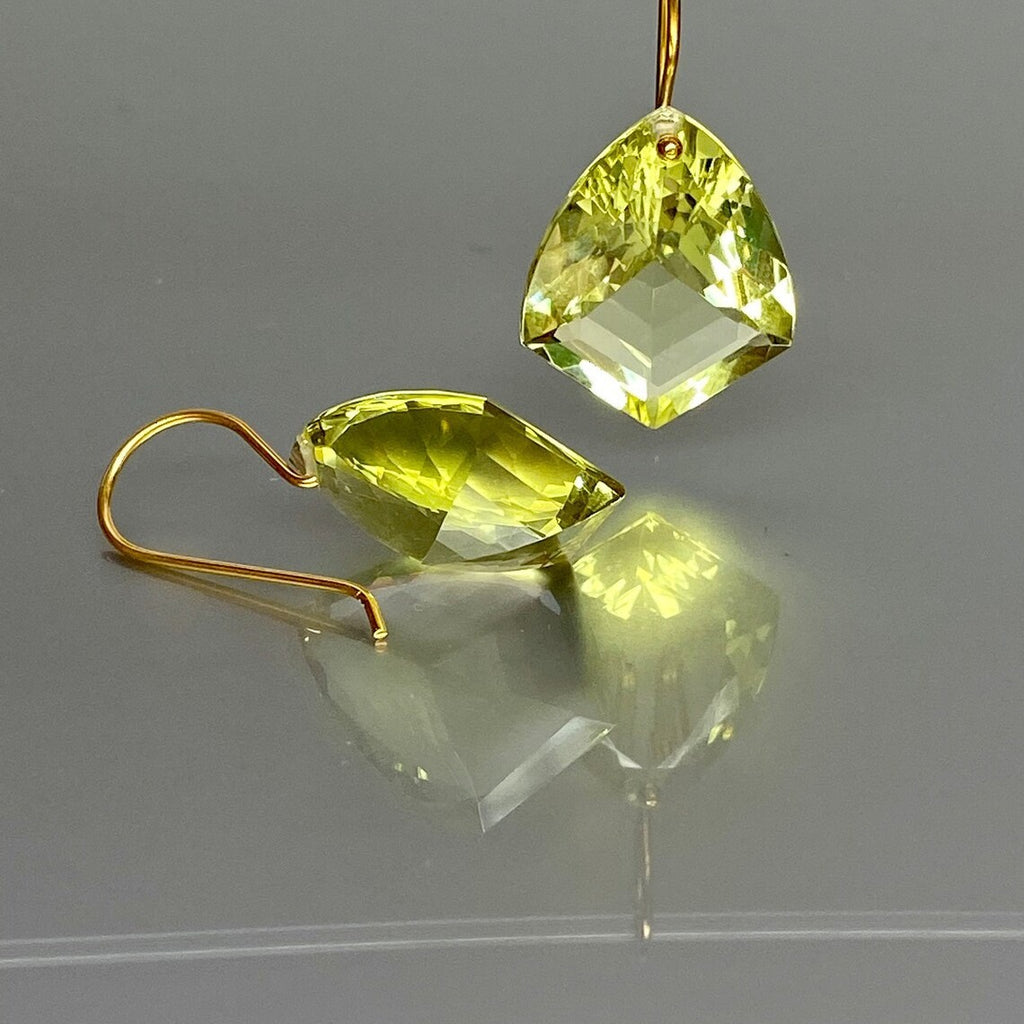 Atemberaubende Ohrring für den Alltag