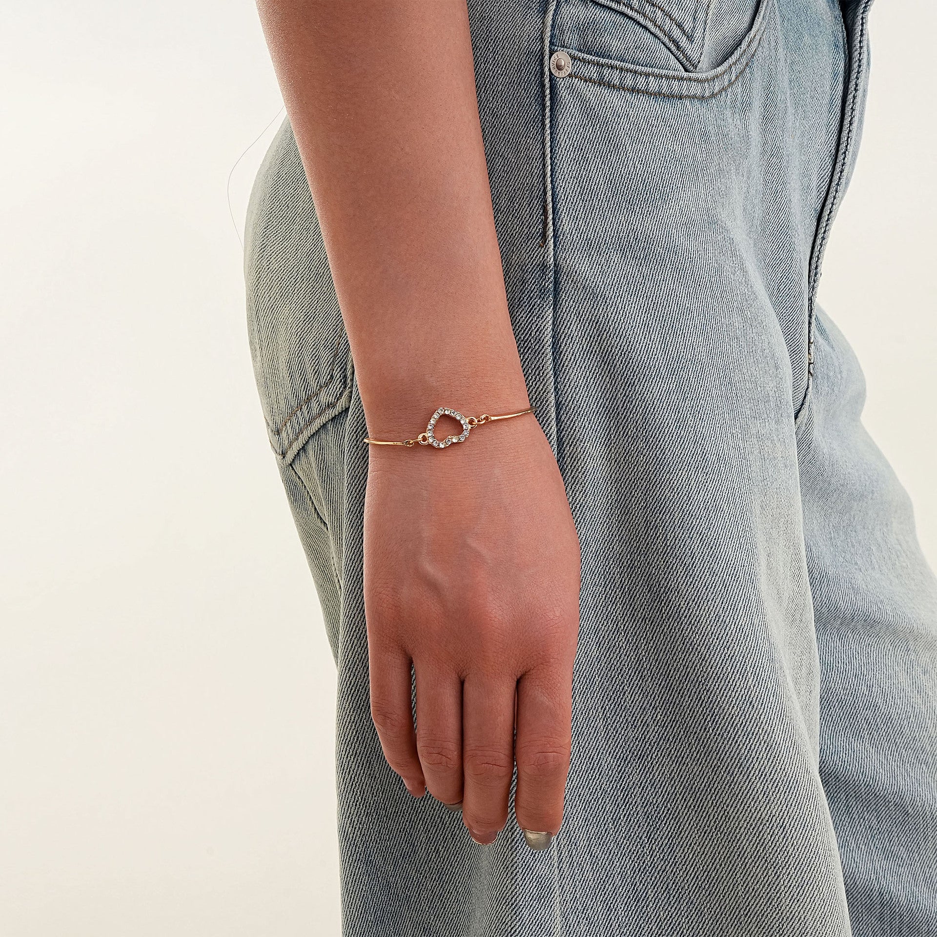 Zarte handwerkliche Gold Armband