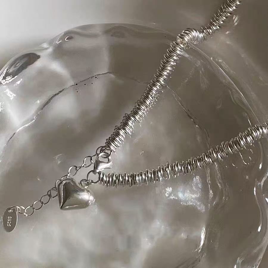 Charmante Silber Halskette für jeden Anlass