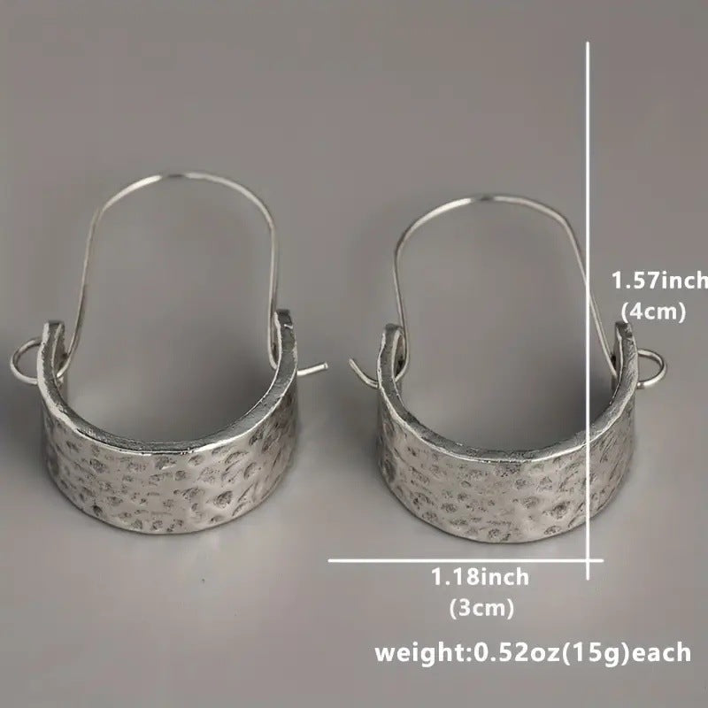 Atemberaubende Ohrring für den Alltag