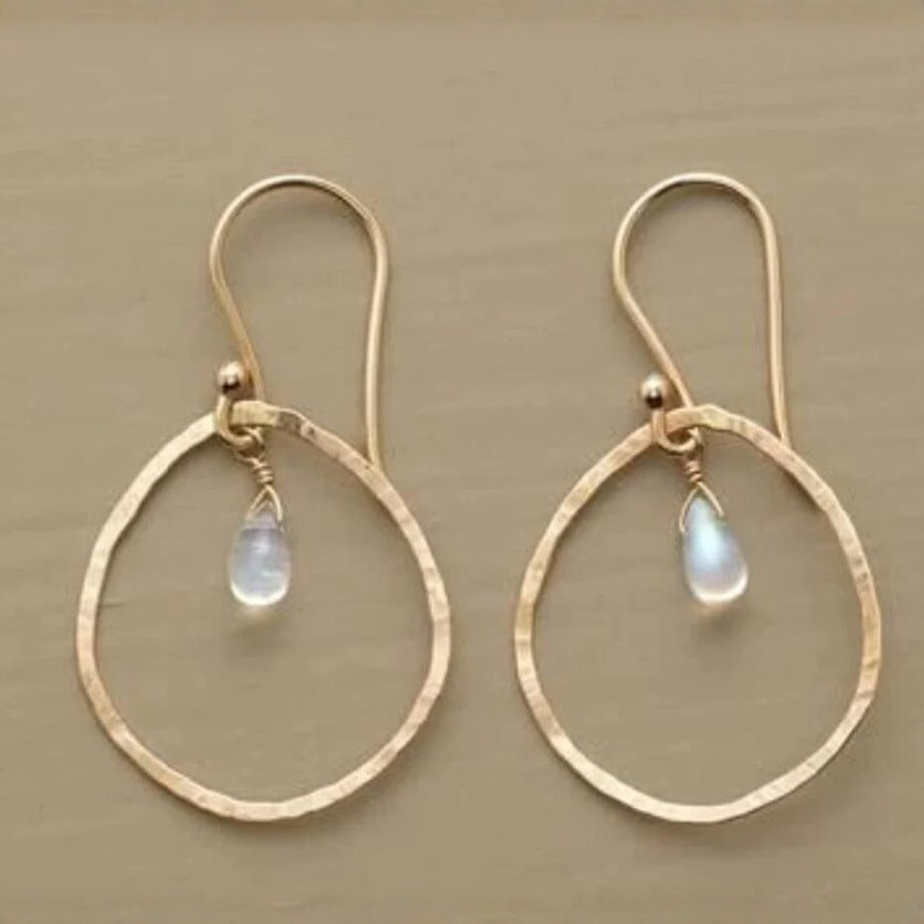 Schöne Ohrring mit einzigartigem Stil