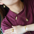 Schöne Gold Armband mit einzigartigem Stil