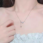 Schöne Halskette mit einzigartigem Stil