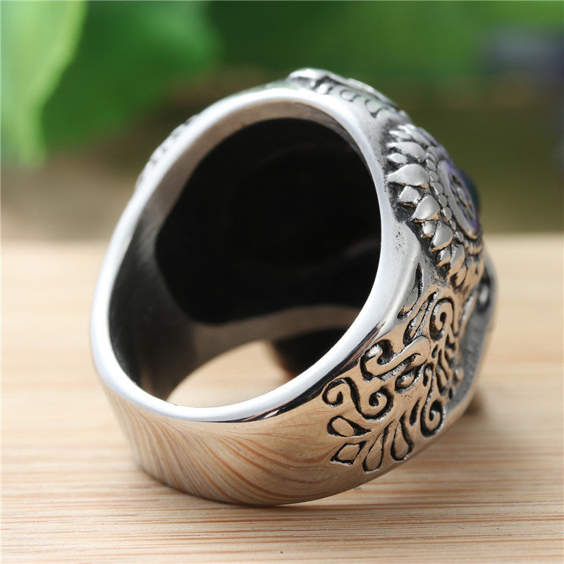 Schöne Ring mit einzigartigem Stil