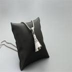 Zarte handwerkliche Halskette