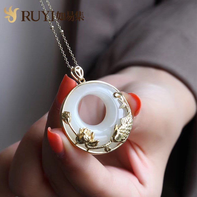 Schöne Silber Halskette mit einzigartigem Stil