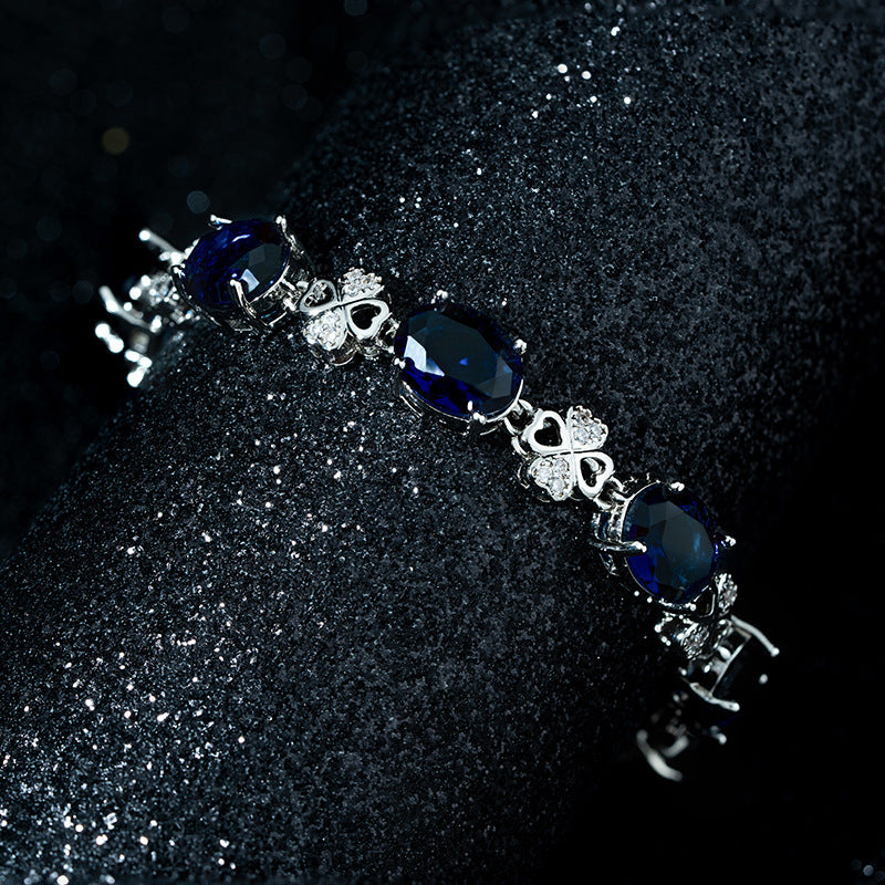 Klassische Armband mit zeitloser Eleganz