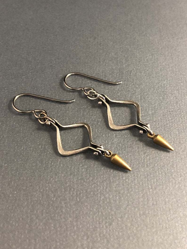 Atemberaubende Ohrring für den Alltag