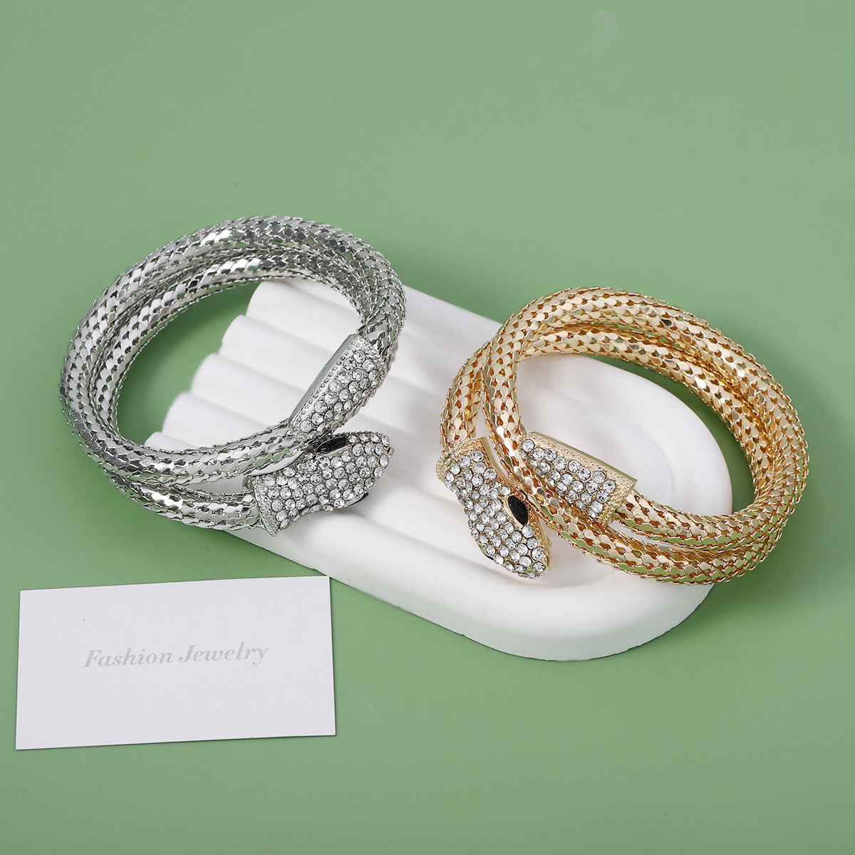 Schöne Armband mit einzigartigem Stil