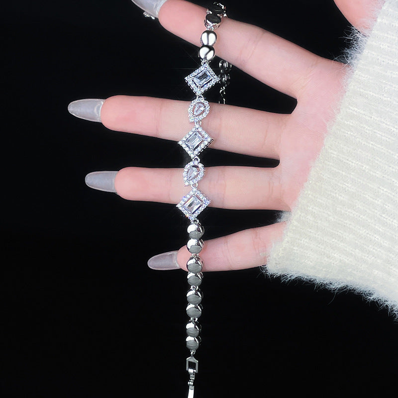 Klassische Armband mit zeitloser Eleganz