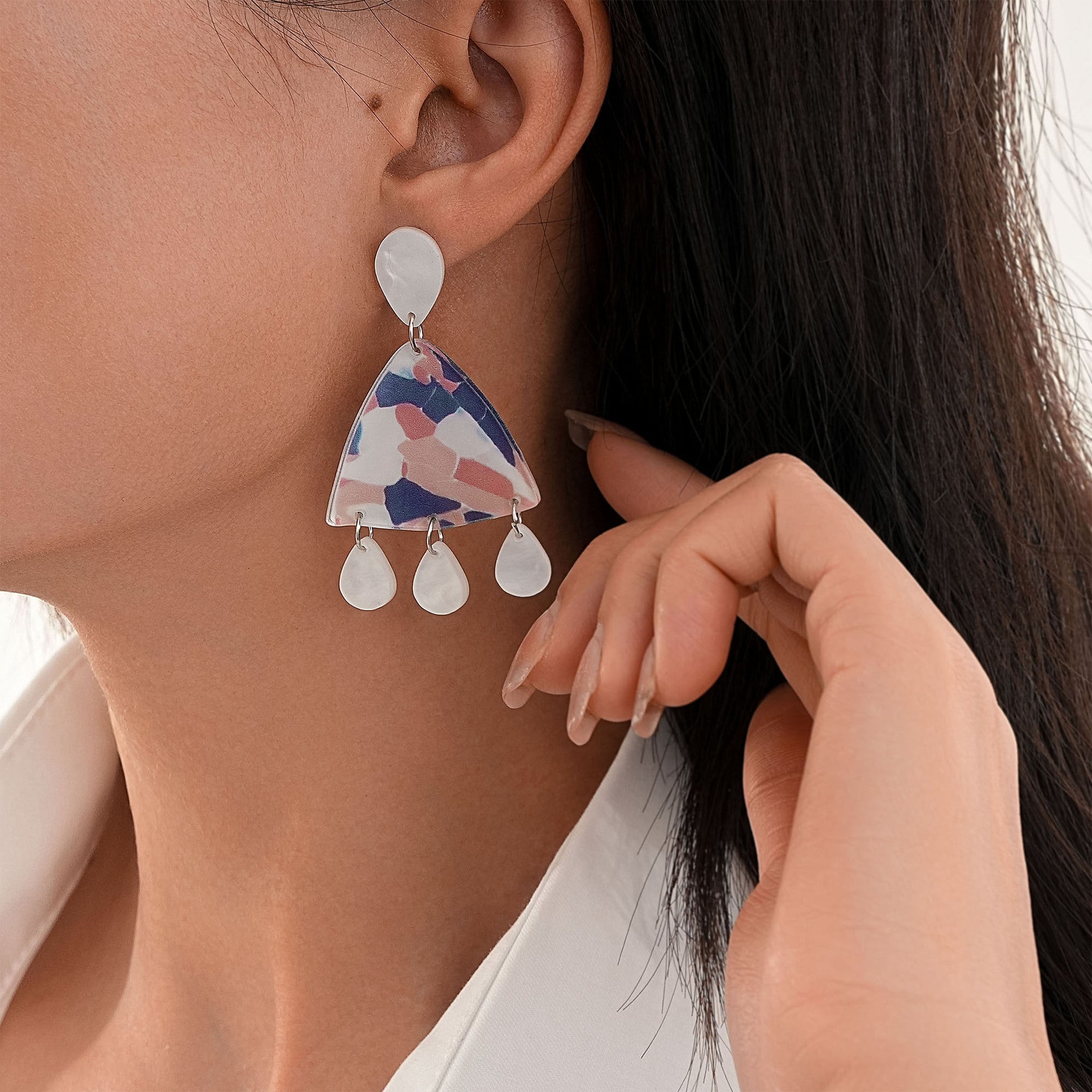 Atemberaubende Ohrring für den Alltag