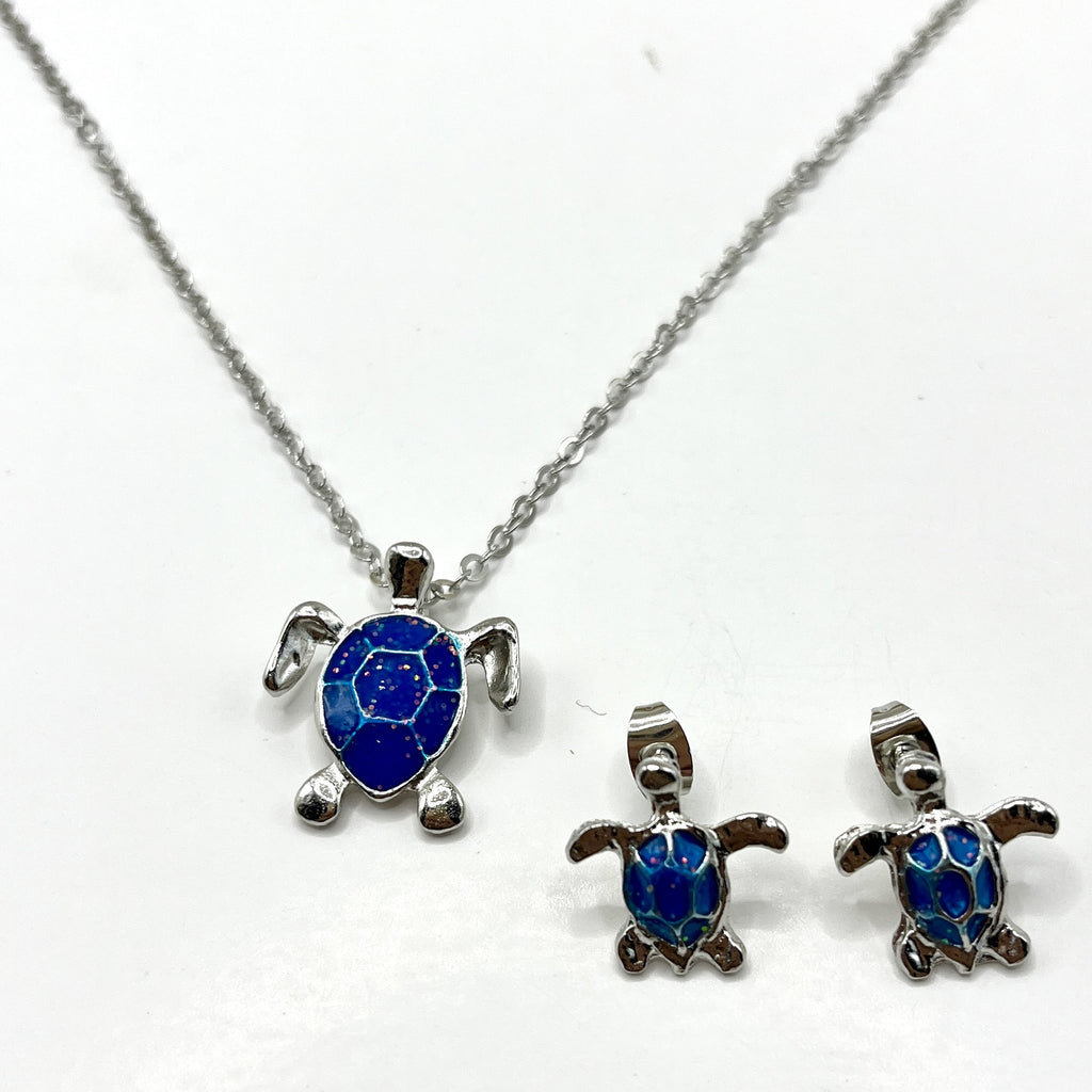 Schöne Halskette mit einzigartigem Stil