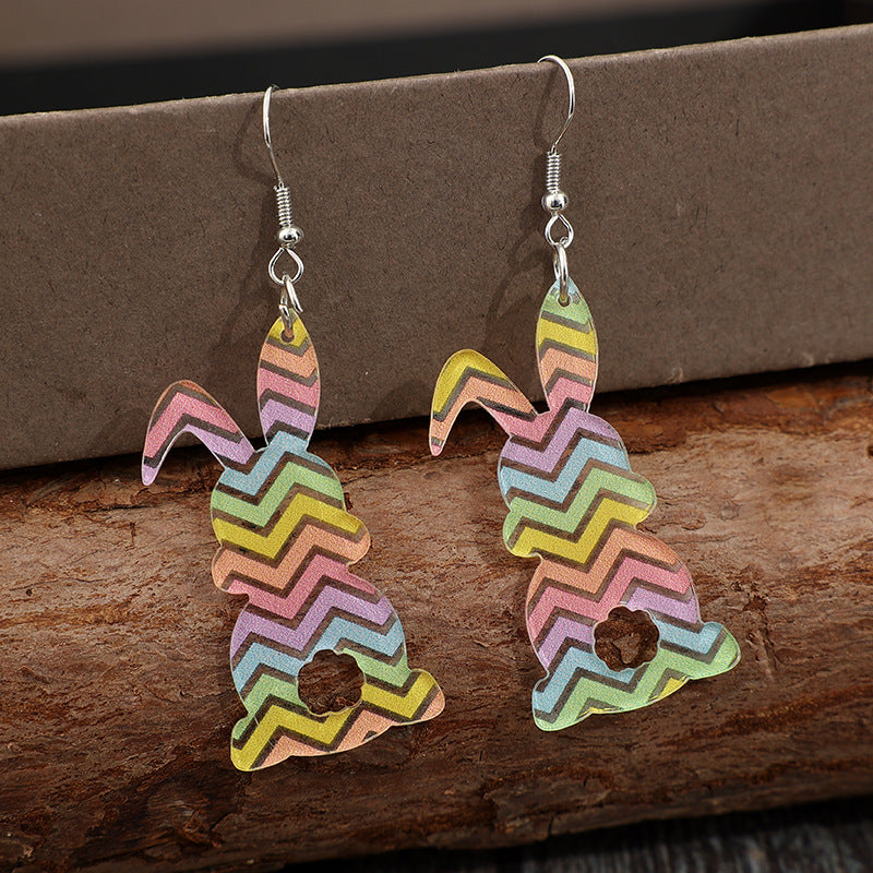 Zarte handwerkliche Ohrring