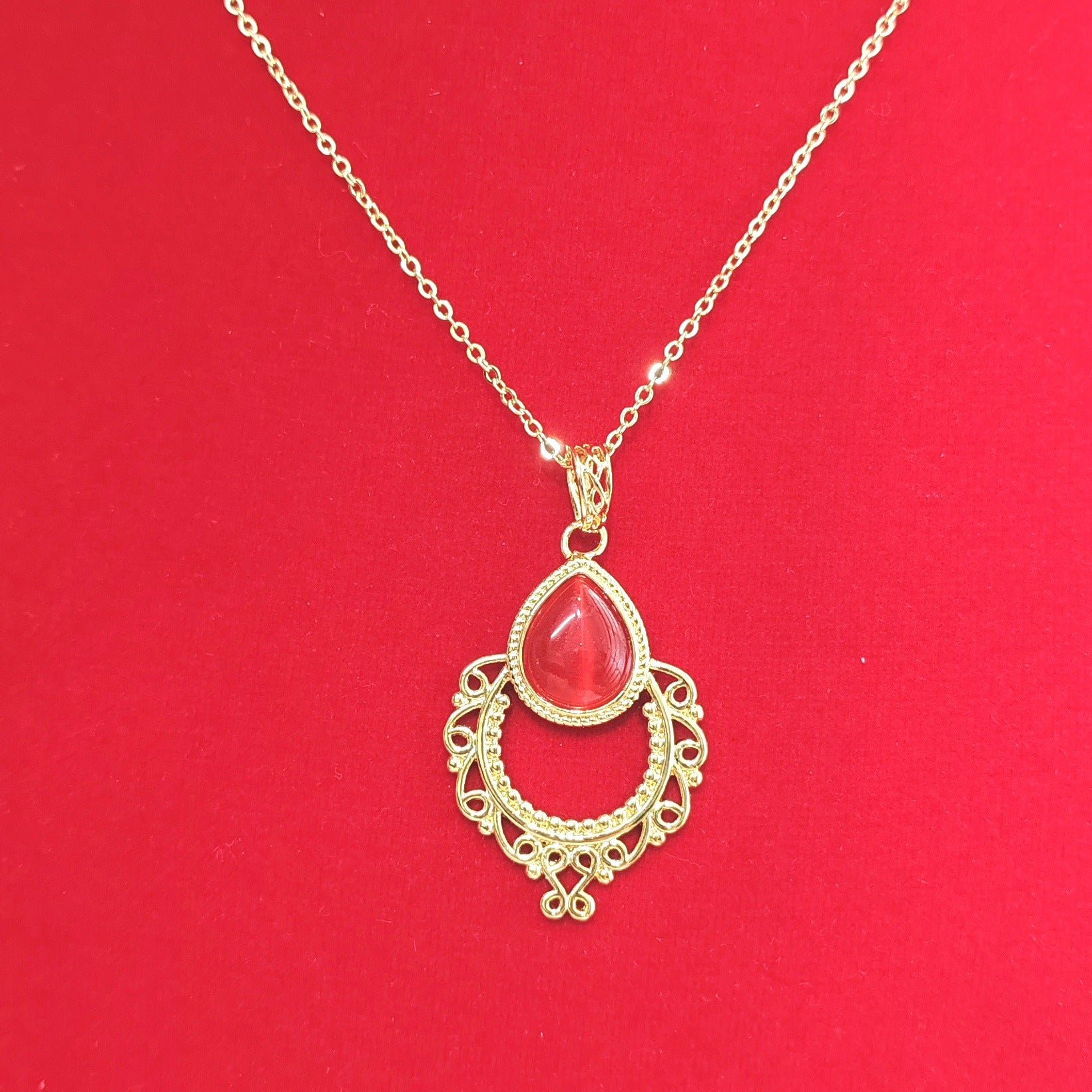 Klassische Halskette mit zeitloser Eleganz