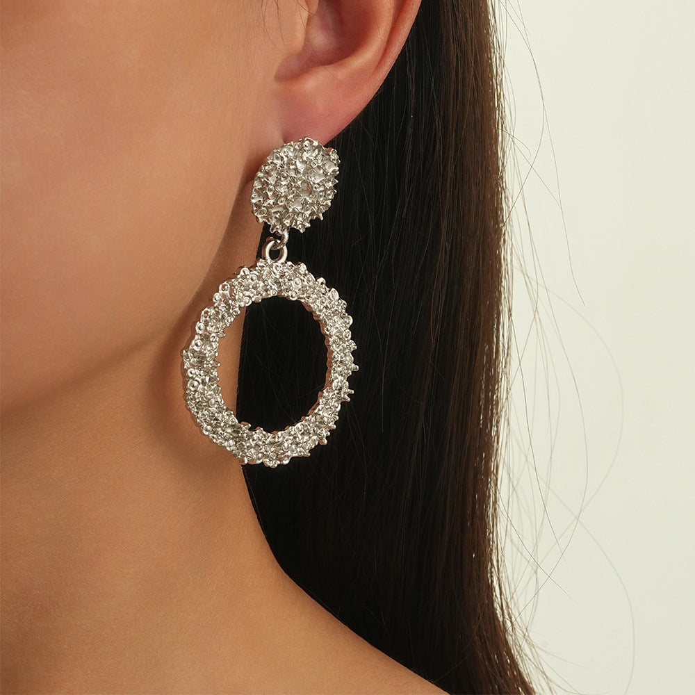 Atemberaubende Gold Ohrring für den Alltag